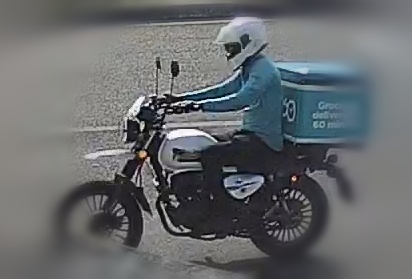 Counted crossing at 14:00
